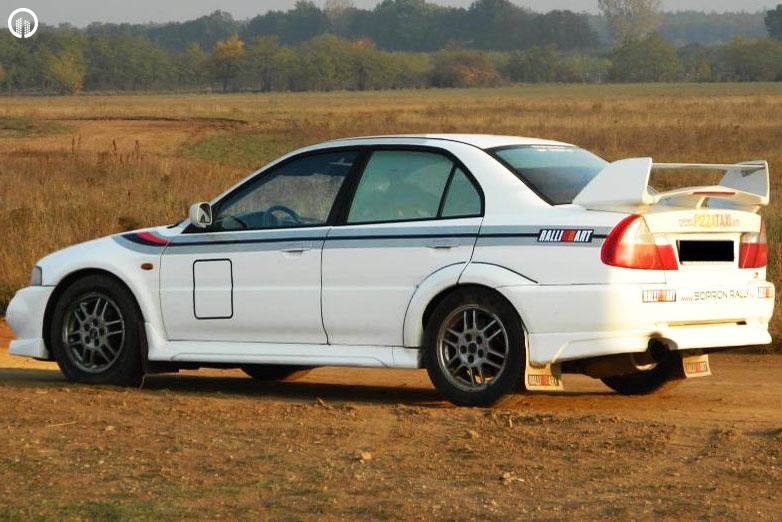 Mitsubishi Lancer EVO 6 Rally Versenyautó Vezetés RallyCross Pályán 12,5 km